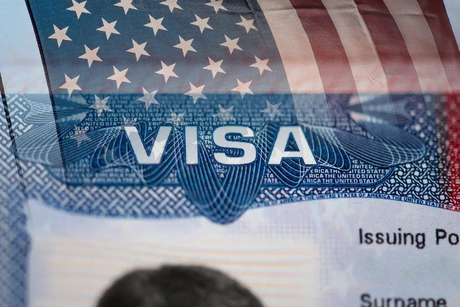Клиент получил рабочую визу талантов в США